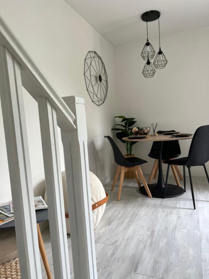 Charmant Appartement Duplex Au Calme Évreux Dış mekan fotoğraf